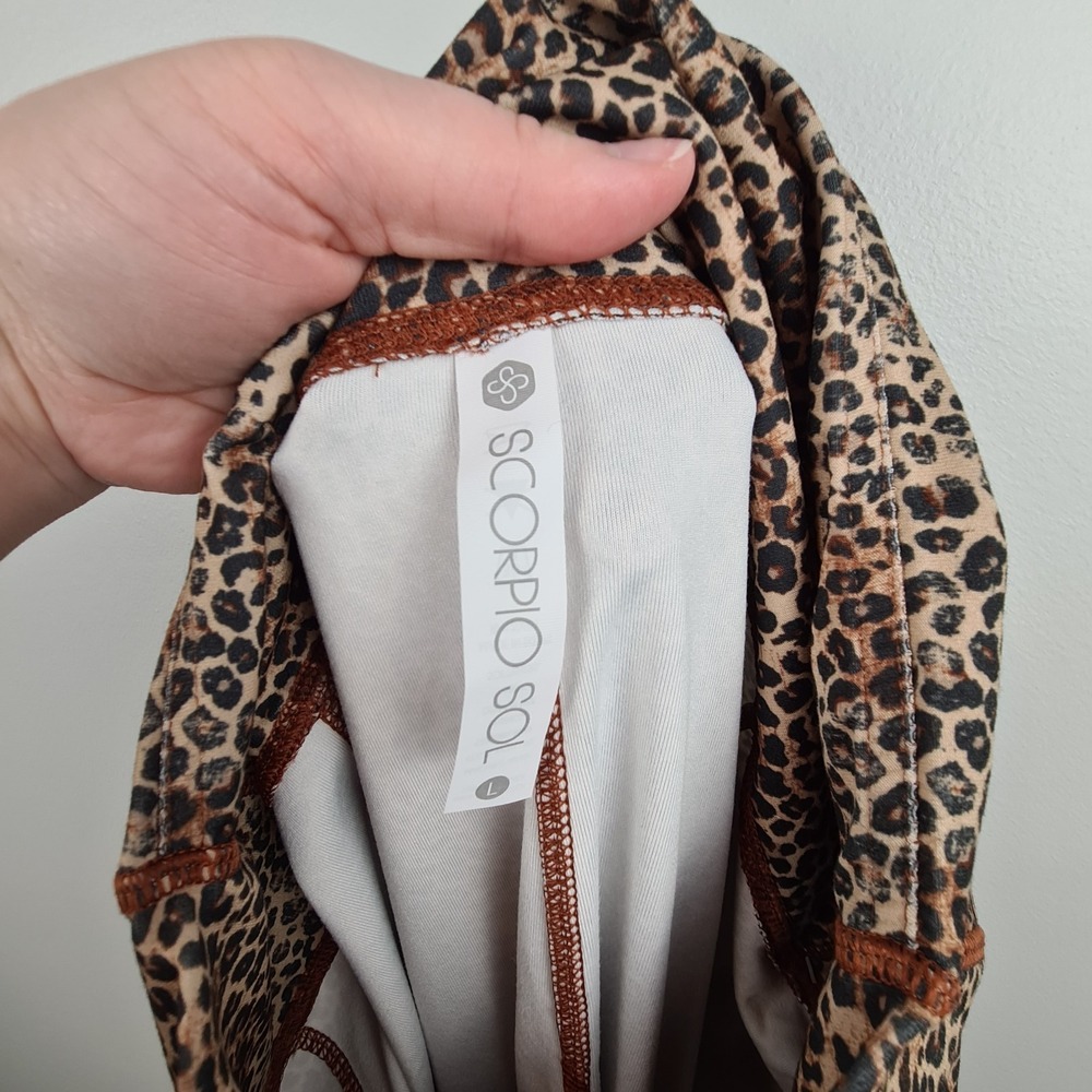 Scorpio Sol High Waist Cheetah Print Soft Leggings Large‎ Tapered Leg Pocket - Picture 8 of 9